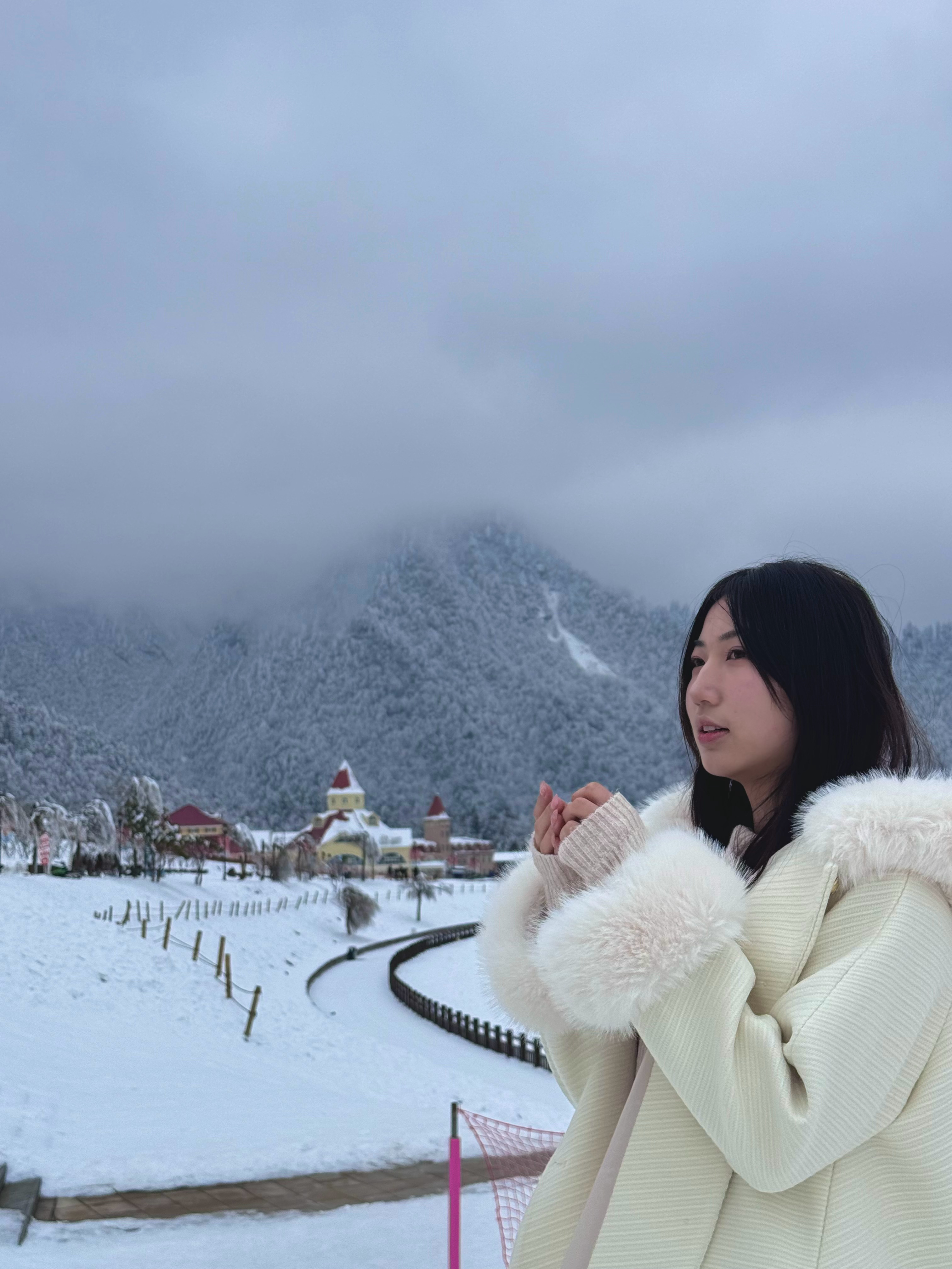 奶盖版西岭雪山好美,奶盖风味的西岭雪山如画